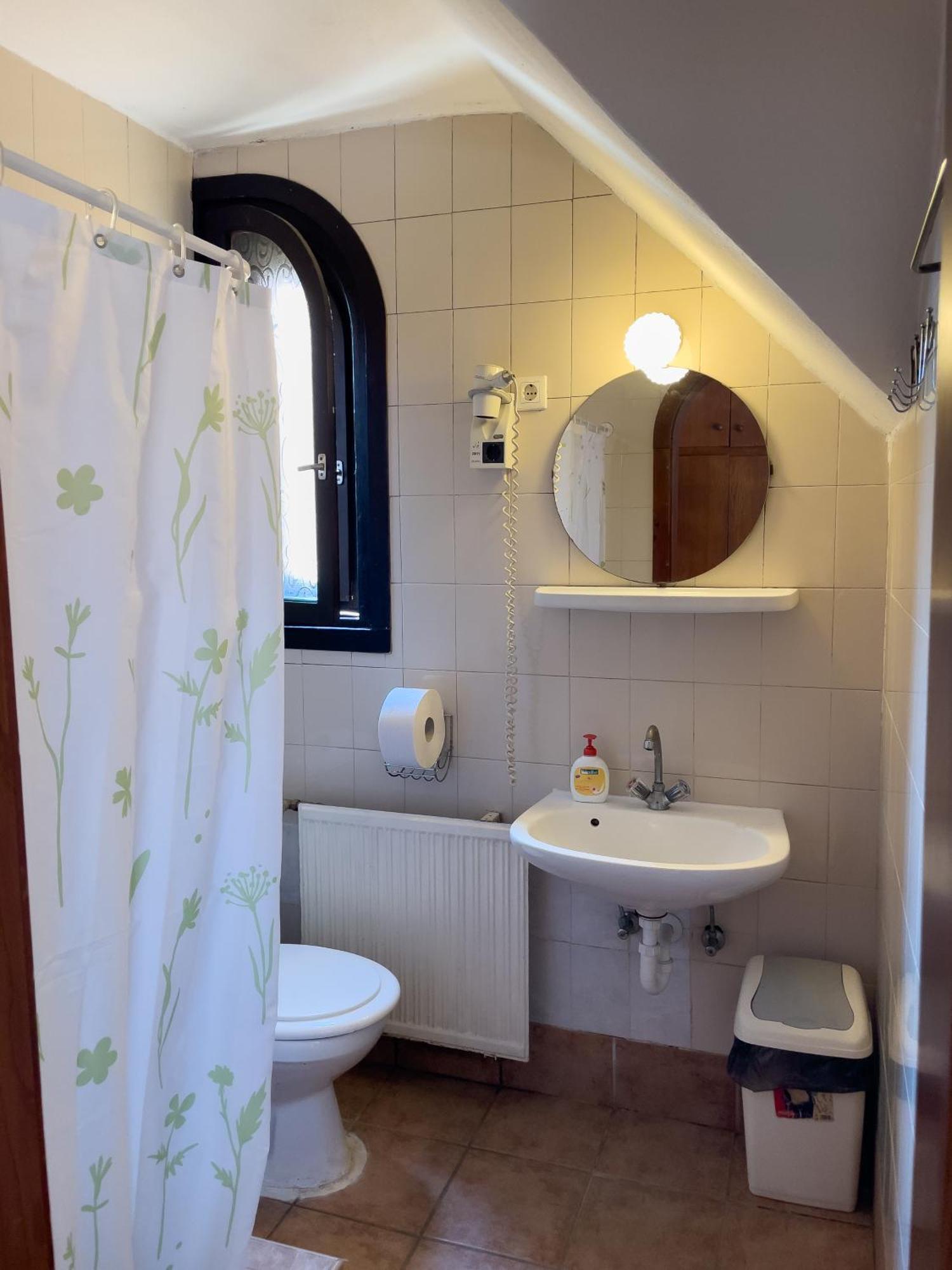 Hotel Pestújhely Panzió-étterem à Budapest Extérieur photo